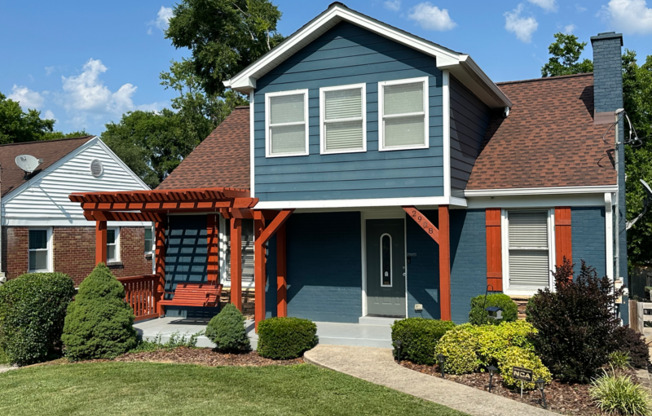 2908 MURRAY CIR