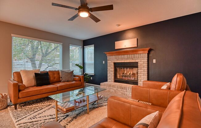 4 beds, 3 baths, $2,895