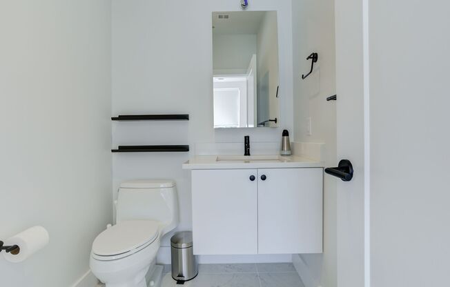 1 bed, 1 bath, 110 sqft, $1,490