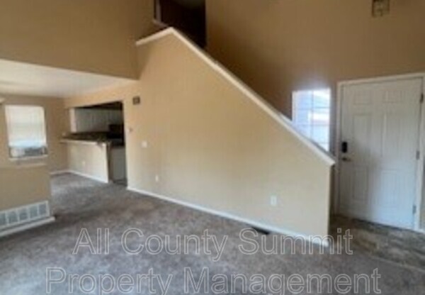 3745 S QUATAR WAY