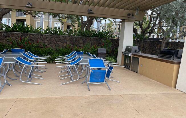 4 beds, 3.5 baths, $5,900