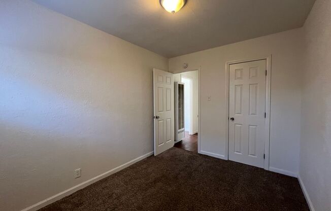 3 beds, 1 bath, $1,450