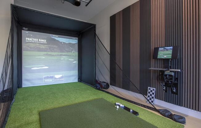 2 beds, 2 baths, $5,045, Unit 1702