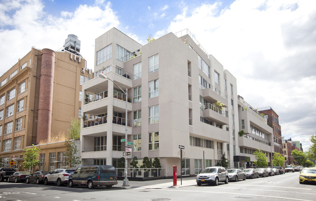 125 N 10 ST