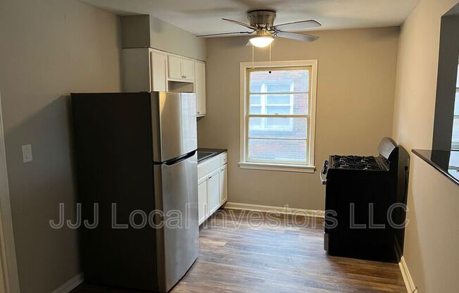 1607 ALGONQUIN PKWY