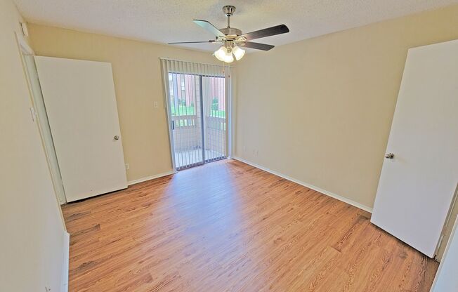 2 beds, 2 baths, 1,002 sqft, $1,731