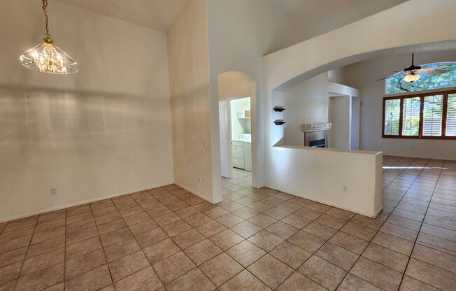 Charming Single-Story Pulte Home in a corner lot. 0