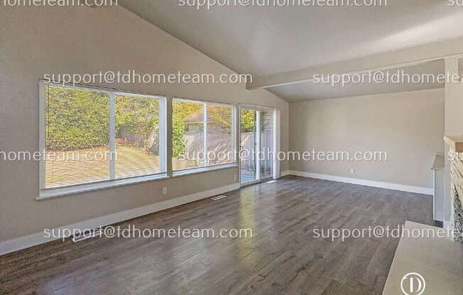 10922 SE 4 ST