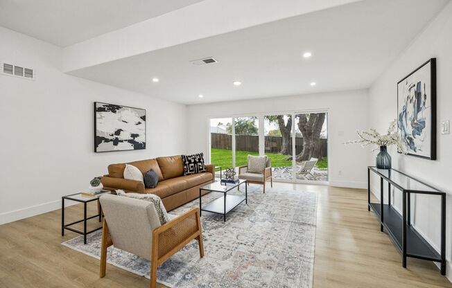 Luxuriously Renovated 4 Bed / 3 Bath Home with Contemporary Upgrades in Garland