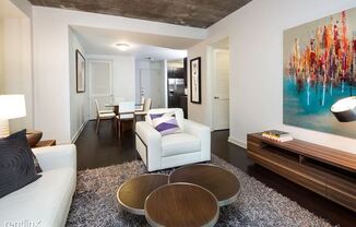 2323 N Houston St 510