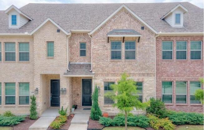 1564 WINDERMERE WAY