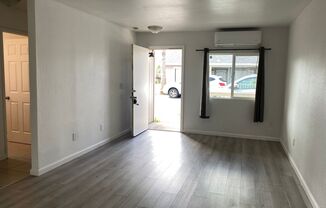 2 beds, 1 bath, 750 sqft, $1,150