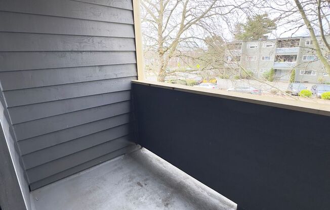 1 bed, 1 bath, 723 sqft, $1,545, Unit B21