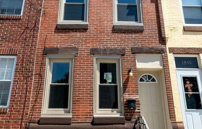 Wow! Brand new rehab in Point Breeze! Come see this gorgeous top to bottom redone 2 bedroom, 1 bathroom home.