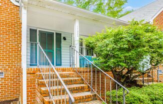 3 beds, 2 baths, 1,300 sqft, $1,950, Unit Unit A