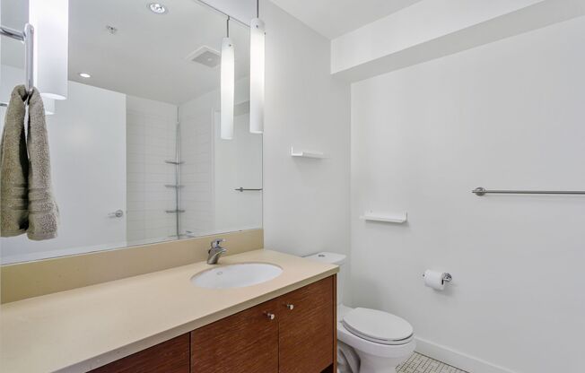 Studio, 1 bath, 645 sqft, $1,700, Unit JR2616