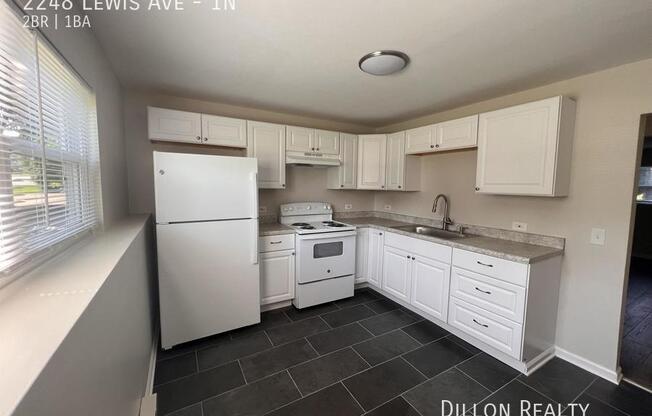 2248 LEWIS AVE