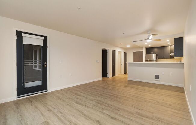 1 bed, 1 bath, 634 sqft, $2,295, Unit 208