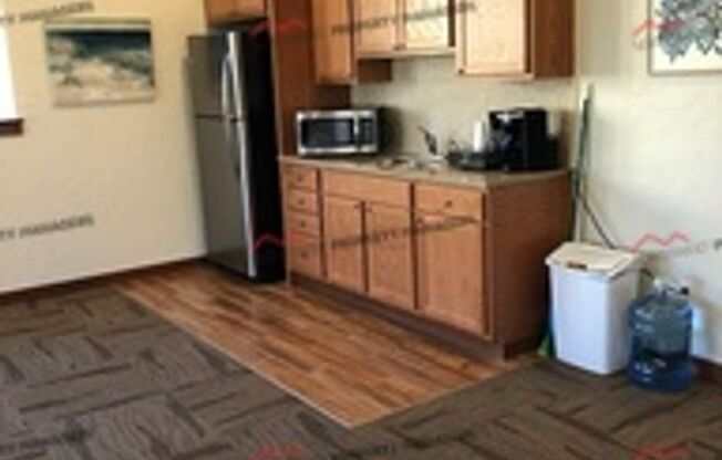 2 beds, 2.5 baths, $1,495, Unit #8