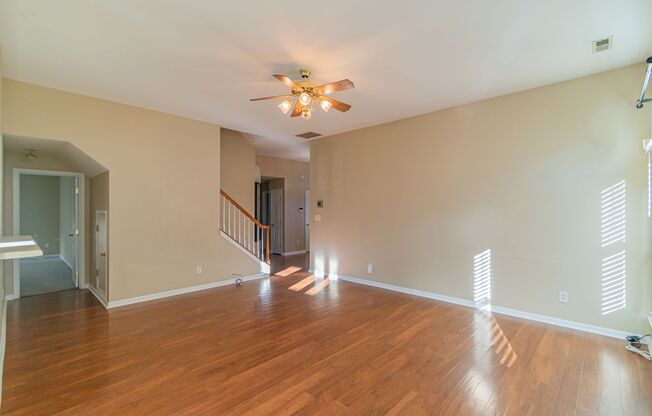 Lovely 2 car garage home in Charlotte