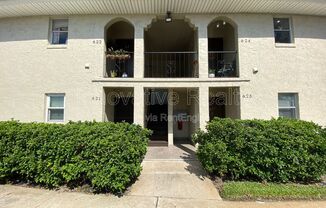 623 E SAN SEBASTIAN CT