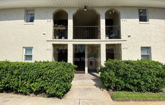 623 E SAN SEBASTIAN CT