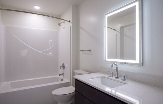 1 bed, 1 bath, 648 sqft, $1,535, Unit APT 303