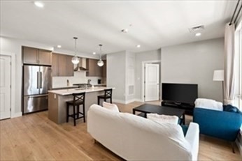 2 beds, 1 bath, 875 sqft, $3,800, Unit 501