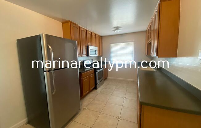 3 beds, 2 baths, $2,575