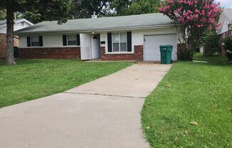 3 beds, 1 bath, $1,400