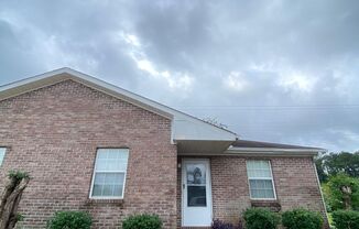 Comfort Meets Convenience in This 2 Bed, 2 Bath