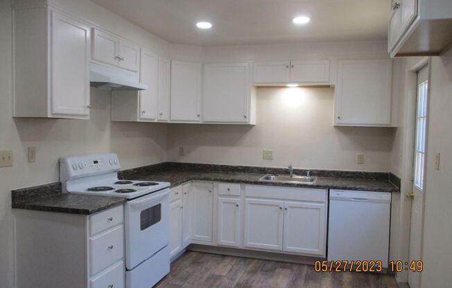 7918 A-D ARGUELLO DRIVE