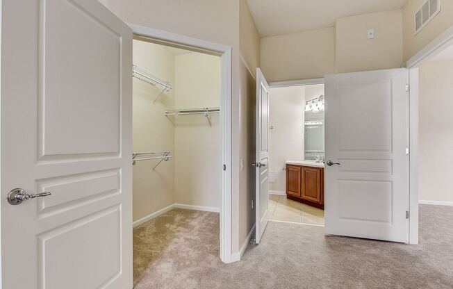 3 beds, 2 baths, $1,865, Unit UNIT 103