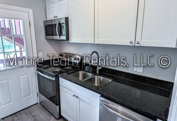 2 beds, 1 bath, $1,475