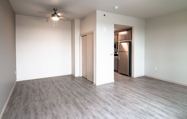 Studio, 1 bath, 520 sqft, $1,500, Unit 615