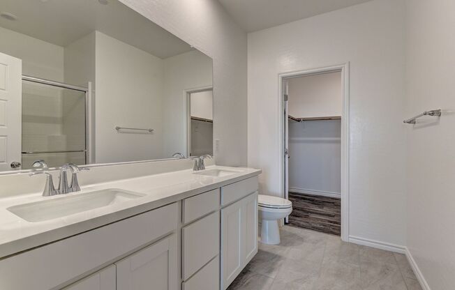3 beds, 2.5 baths, $2,700, Unit # 1124