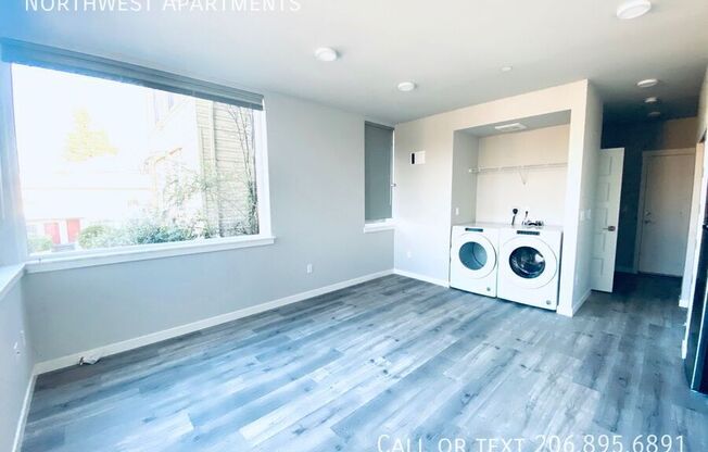 5521 15 AVE NE