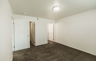 1 bed, 1 bath, 776 sqft, $975, Unit 4410-301