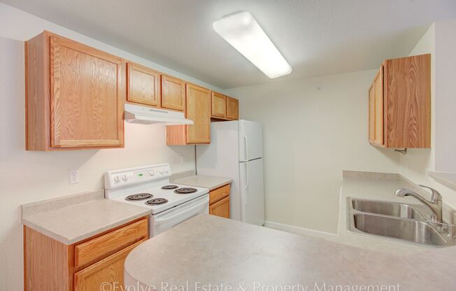 2 beds, 2 baths, $1,795, Unit # 10303