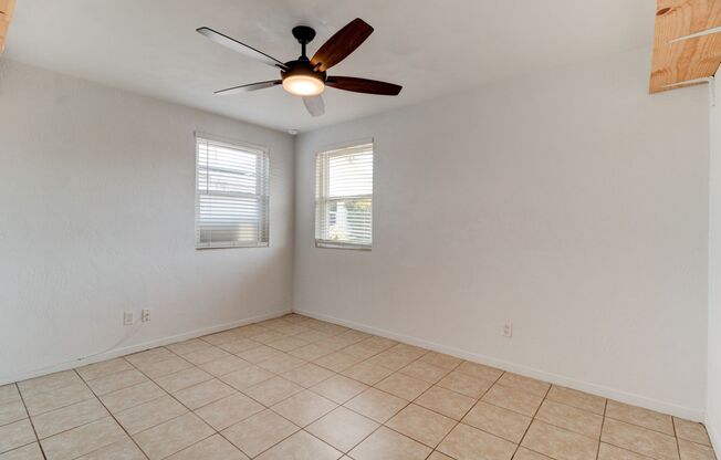 3 beds, 2 baths, $2,400