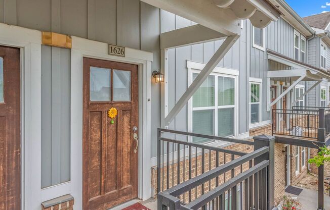 Fall 2026 Move In! 2 Bed, 2 Bath Woodlands Unit