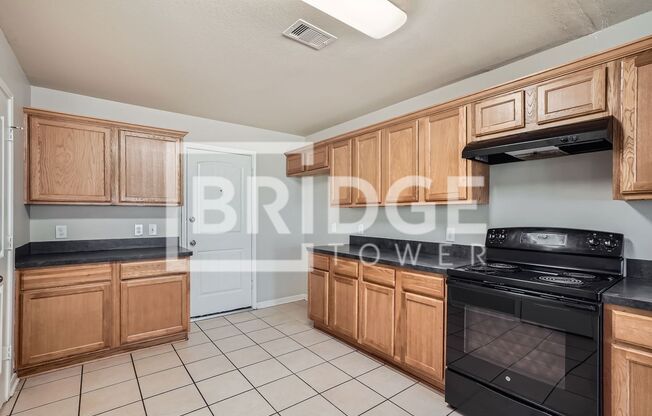 3 beds, 2.5 baths, $1,895