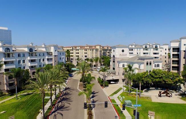 La Jolla Crossroads