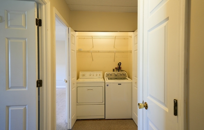 3 beds, 2 baths, 1,156 sqft, $3,800, Unit 41A