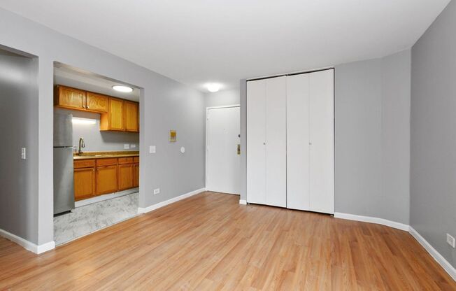 2 beds, 1 bath, 750 sqft, $1,695, Unit 3121-204