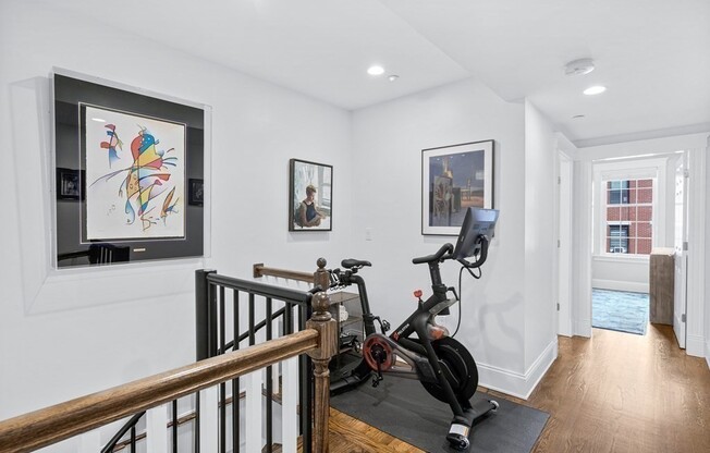 3 beds, 3 baths, 2,206 sqft, $6,800, Unit 2