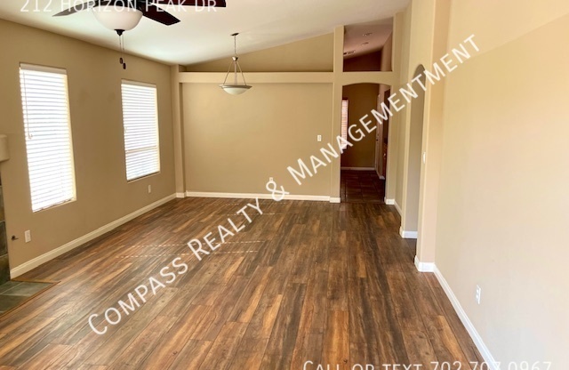 212 HORIZON PEAK DR