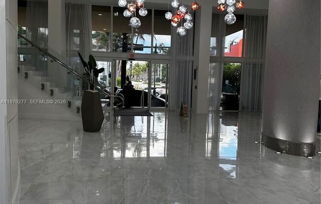 3 beds, 2 baths, $3,500, Unit UNIT 914