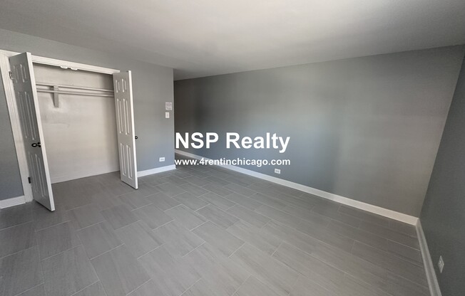 6700 N CALIFONIA