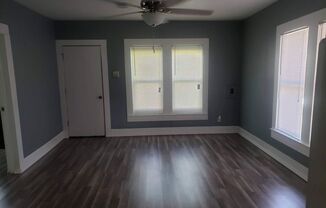 2 beds, 1 bath, $1,100